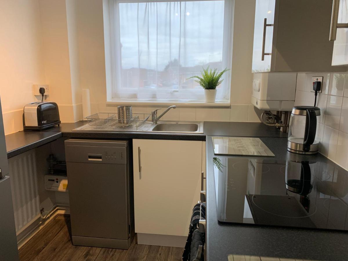 Modern Cosy Warm Home With Free Parking Chelmsford Extérieur photo